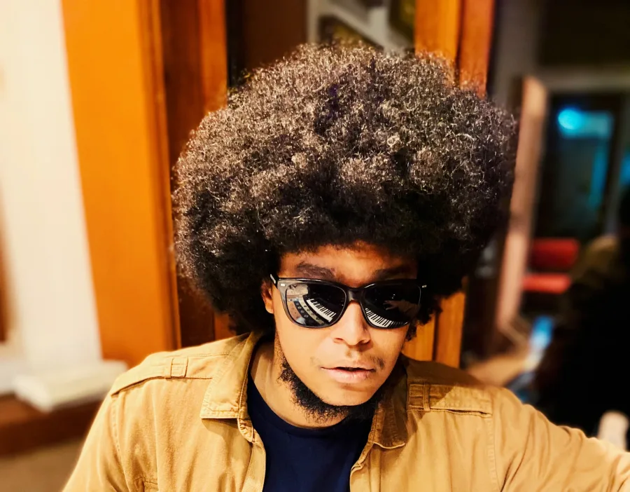 Luiz Otávio em apresentação musical